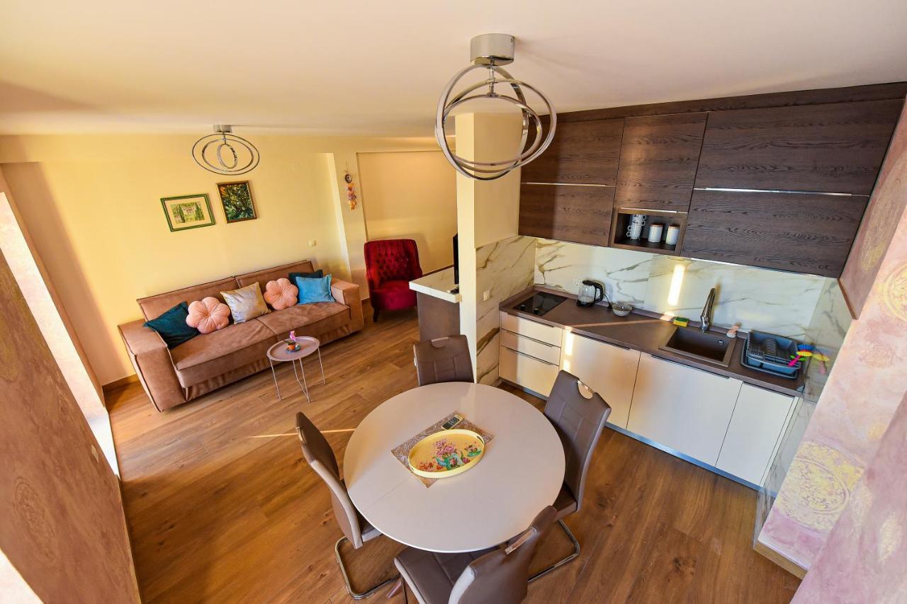 Apartments Galija Petrovac Lux Exteriör bild