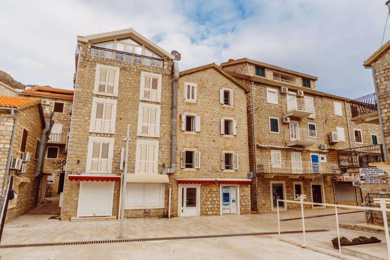 Apartments Galija Petrovac Lux Exteriör bild
