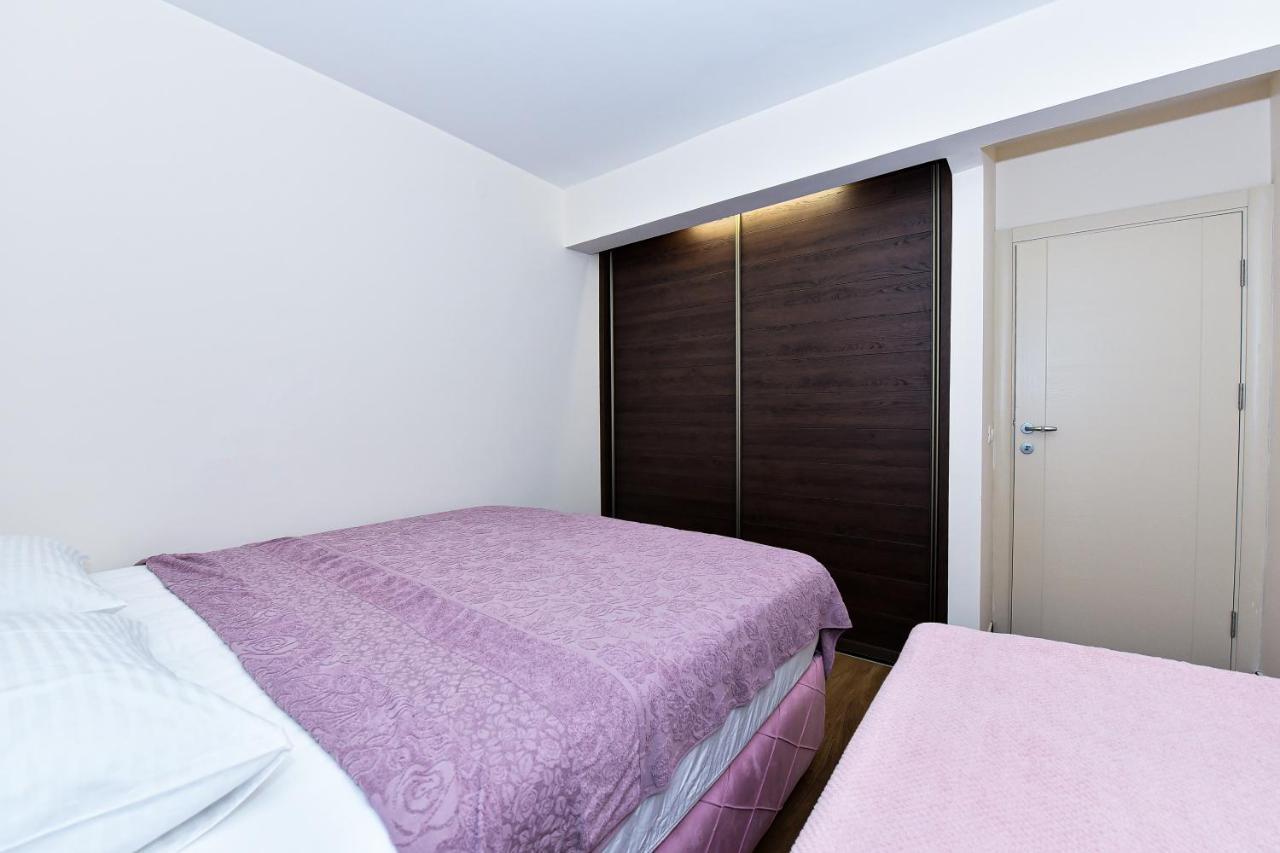 Apartments Galija Petrovac Lux Exteriör bild