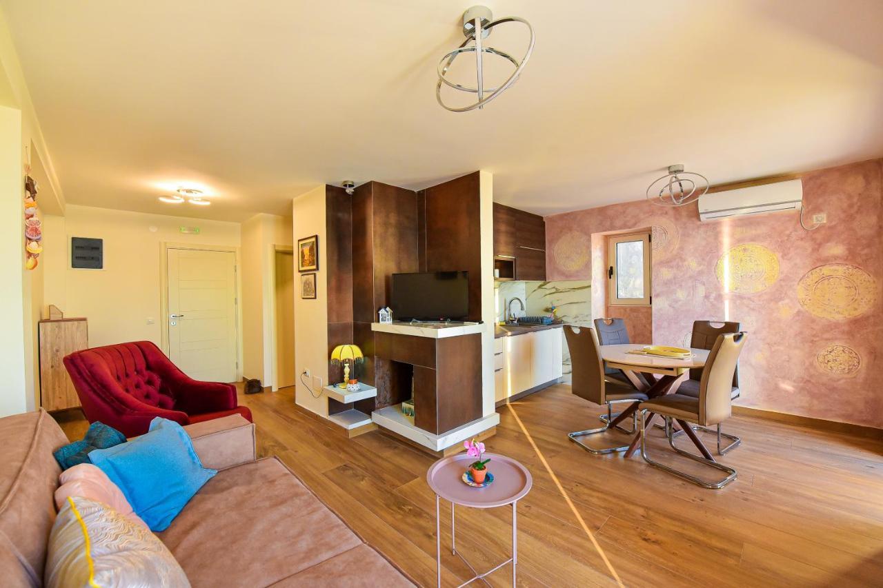 Apartments Galija Petrovac Lux Exteriör bild