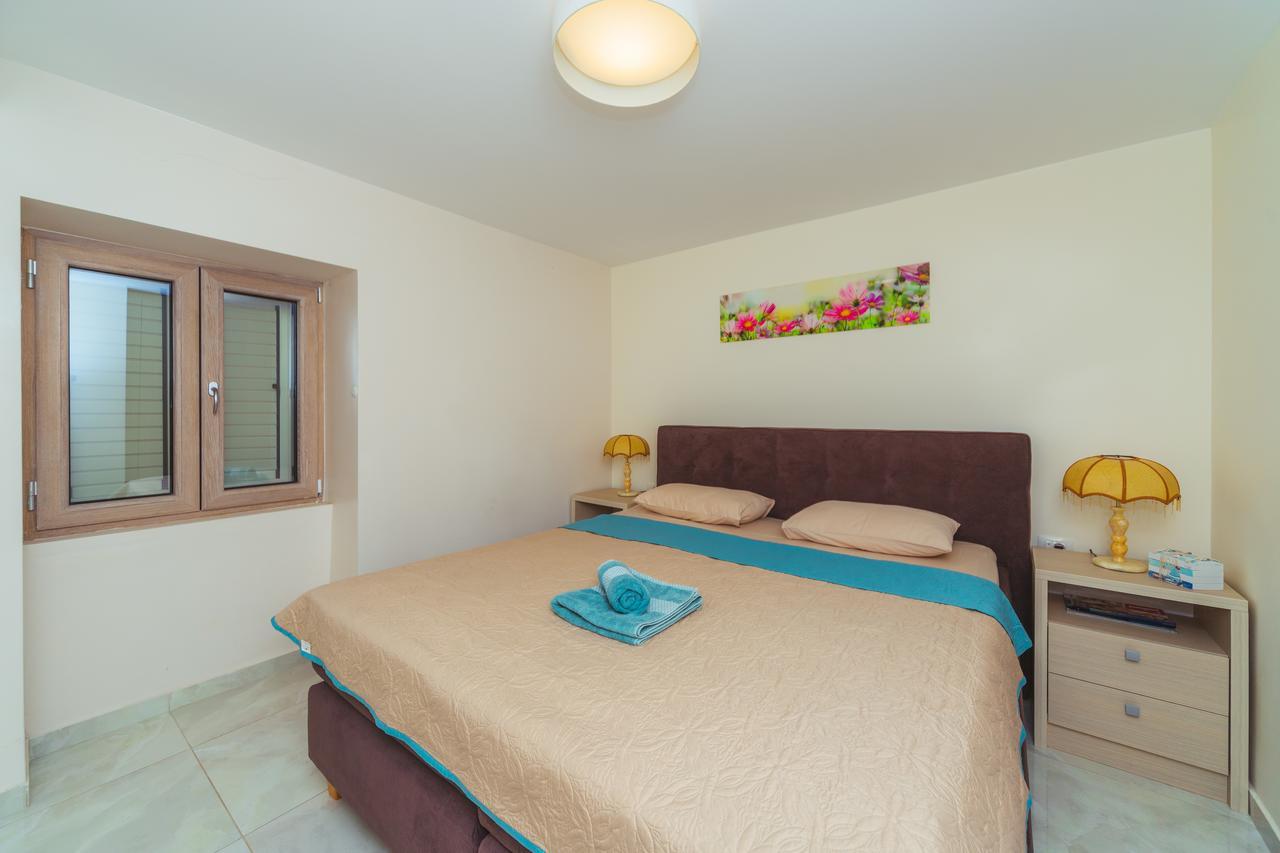 Apartments Galija Petrovac Lux Exteriör bild